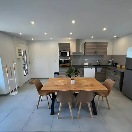 Nyaraló Charming In Parigne-l Eveque Near Le Mans *